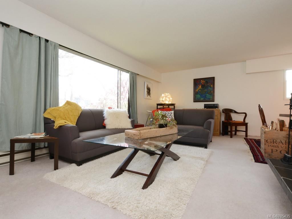 listing image 16044070201533829155