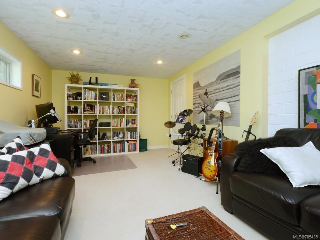 listing image 16042608393002035526
