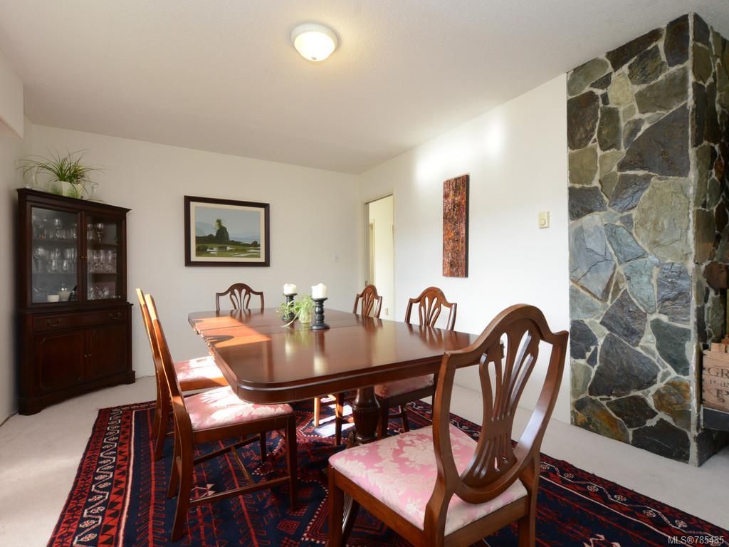 listing image 16046850196912028428