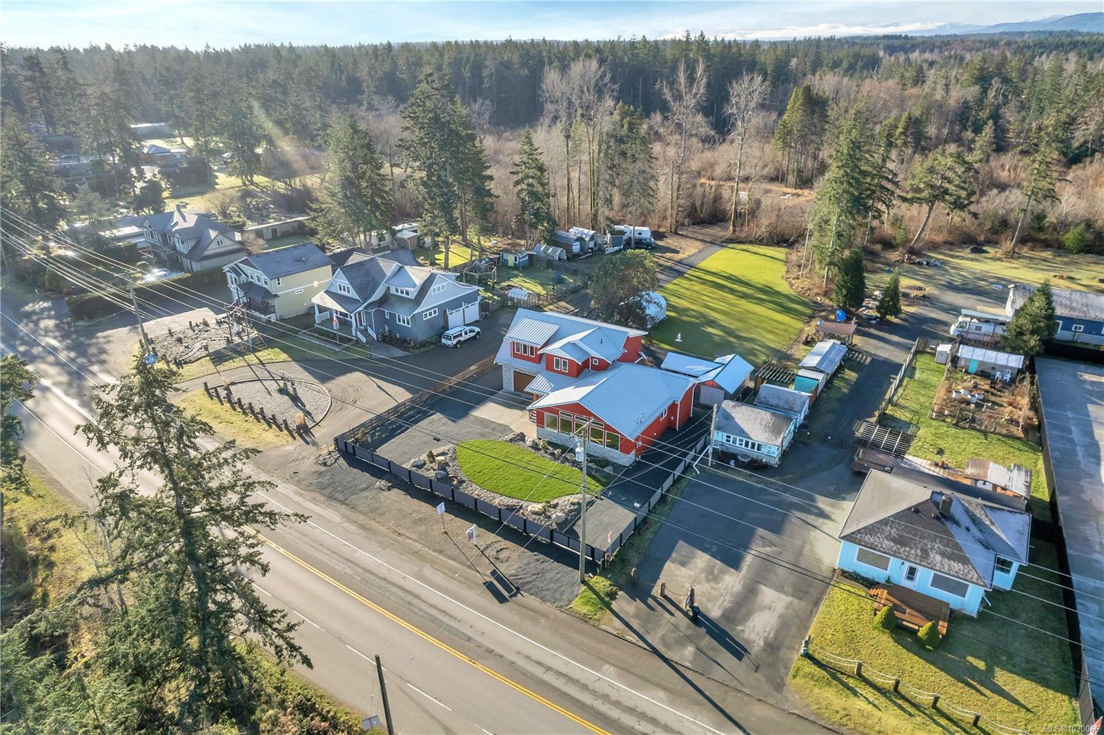 4341 Island Hwy S