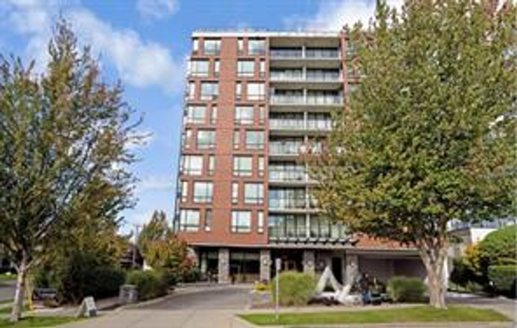 listing image 16043153925502