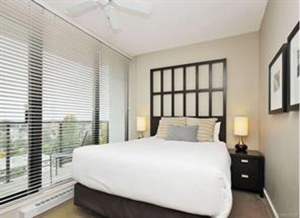 listing image 1604126057420