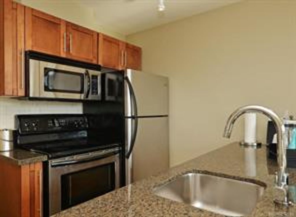 listing image 1604874393870