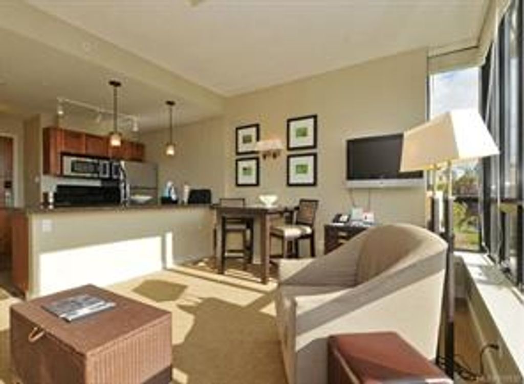 listing image 16042600457250
