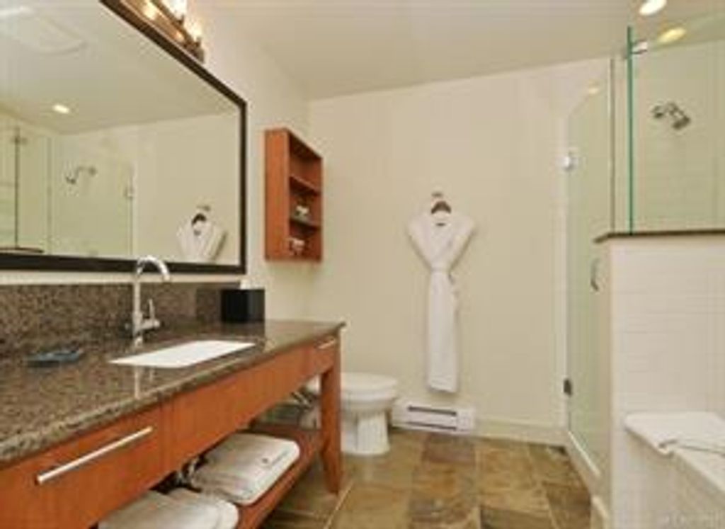 listing image 16041603633618