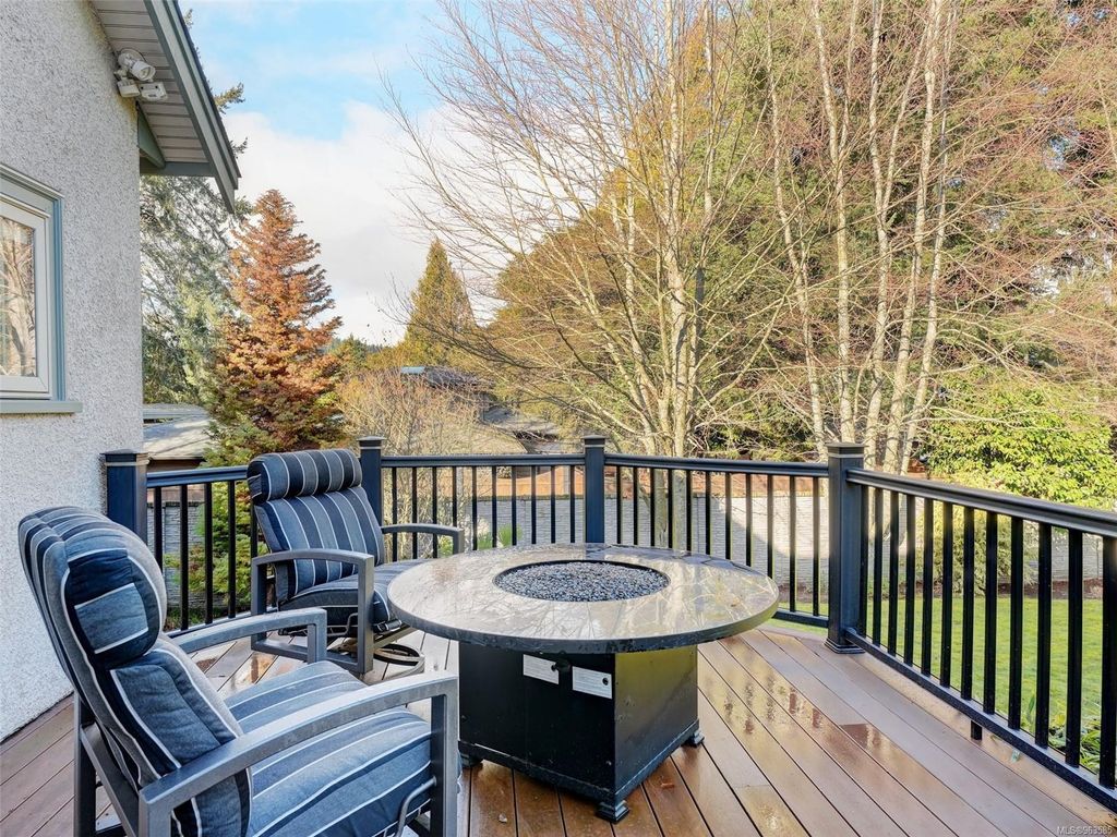 listing image 16049684325296368627