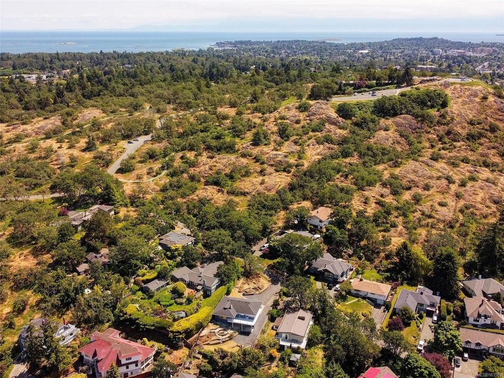 listing image 16040735906972083685