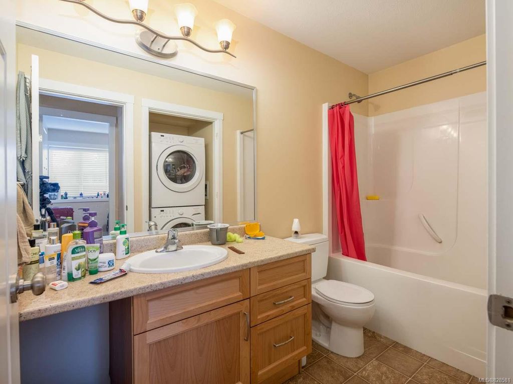 listing image 16041046744871