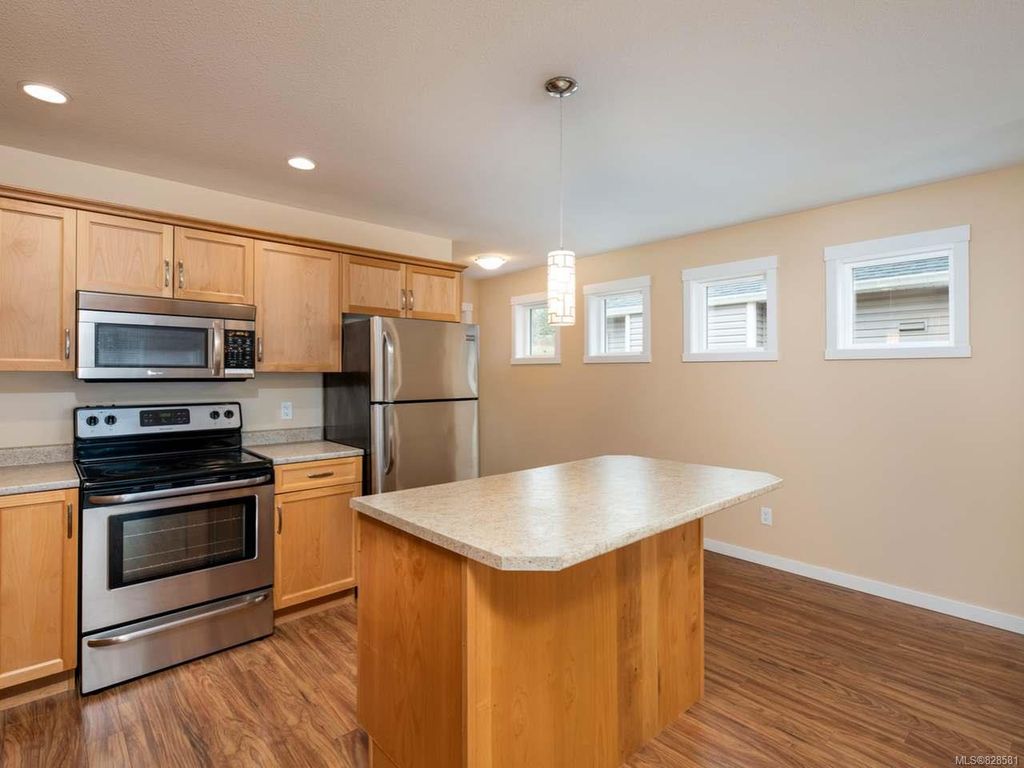 listing image 16042323156321