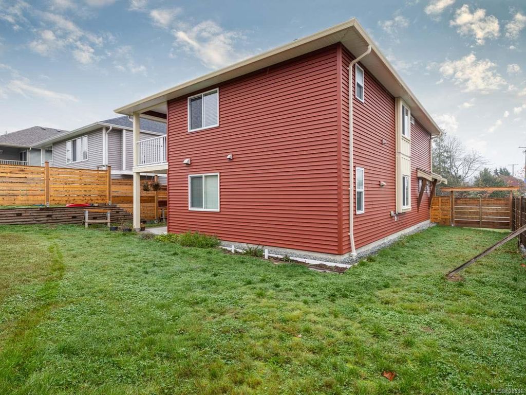 listing image 16043095132884