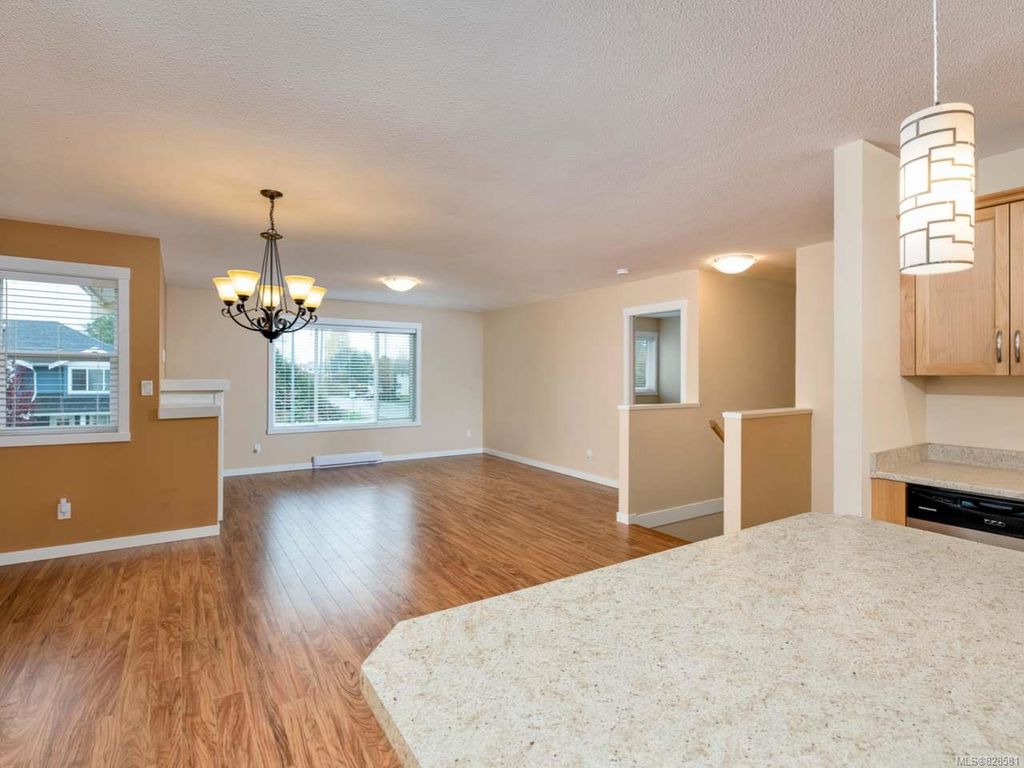 listing image 1604978680157