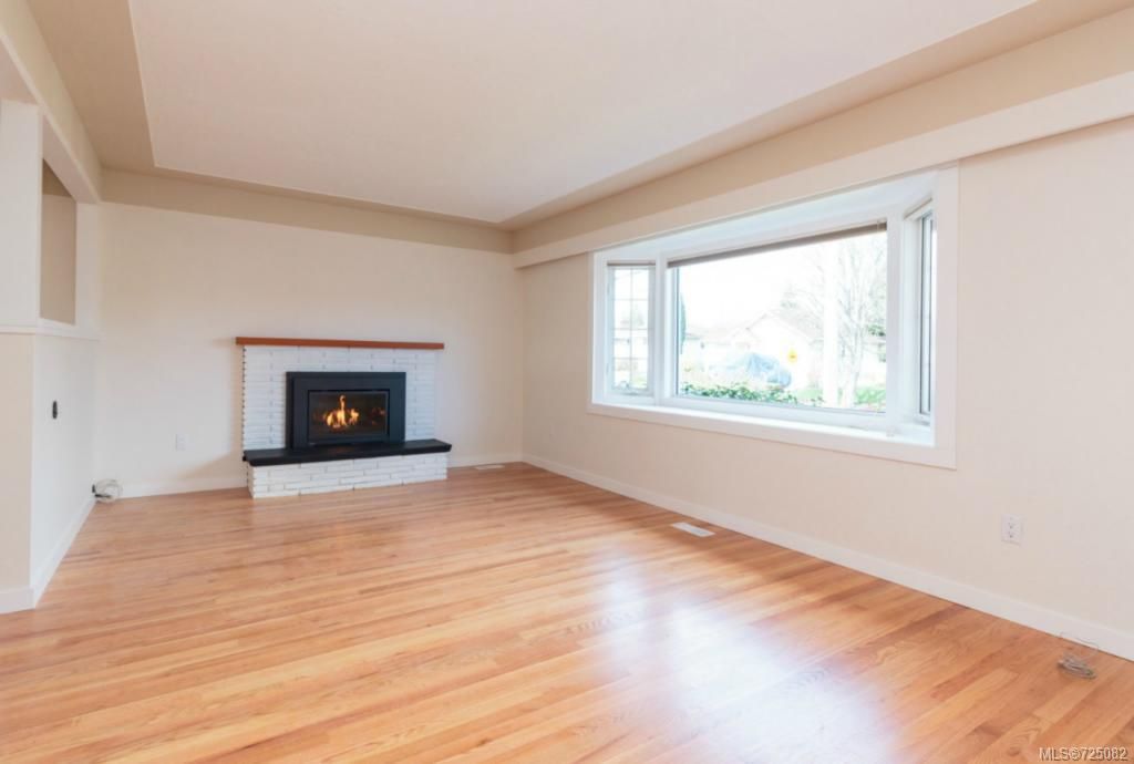 listing image 16045945584079708659