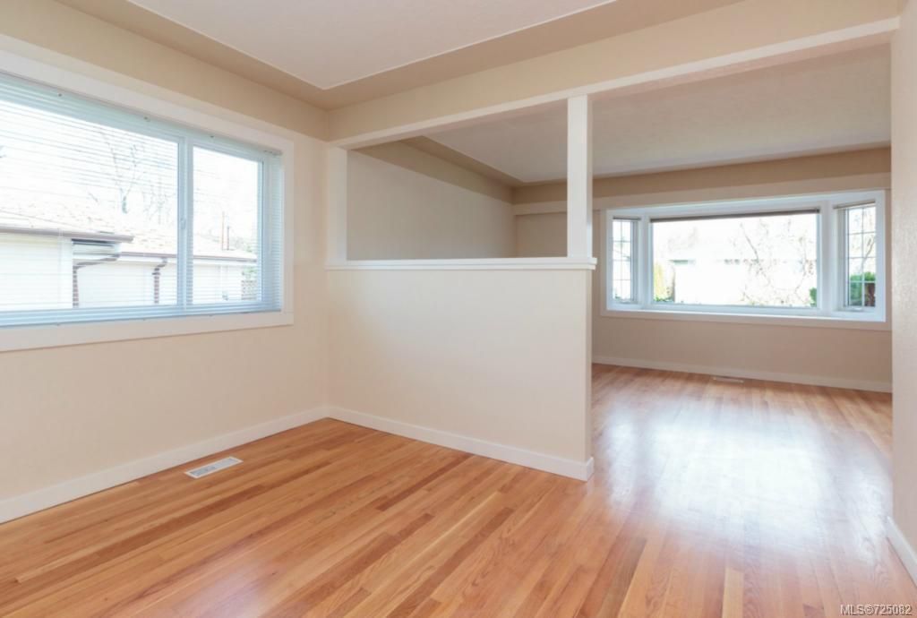 listing image 16047500975134529852