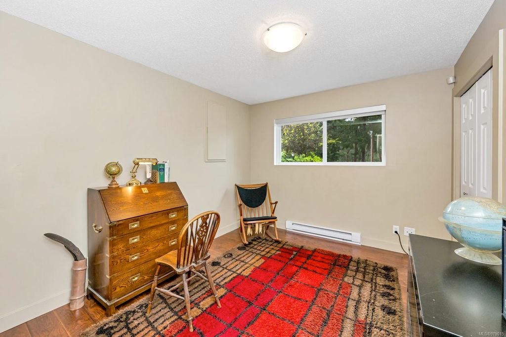 listing image 16048799696118740938
