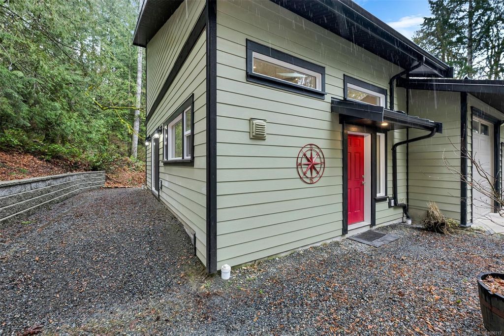 listing image 16046545483611430517
