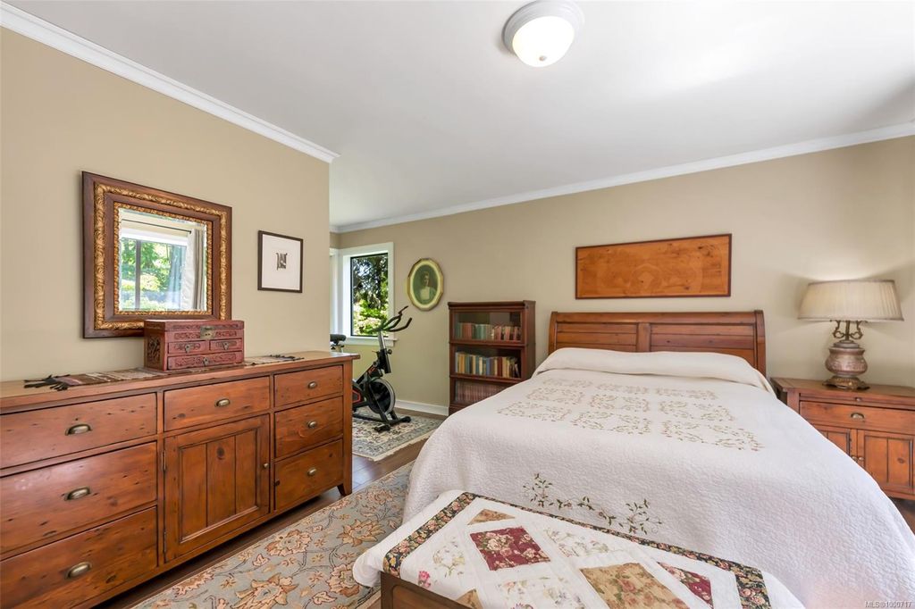 listing image 16041170763378371857