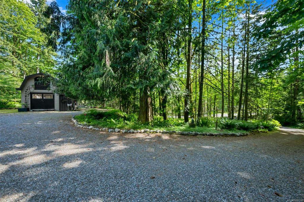 listing image 16045900927603340178