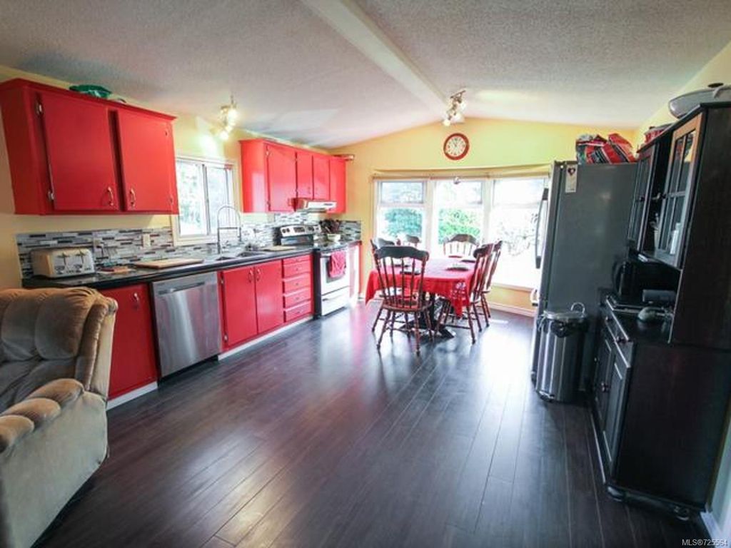 listing image 16045872299328339141