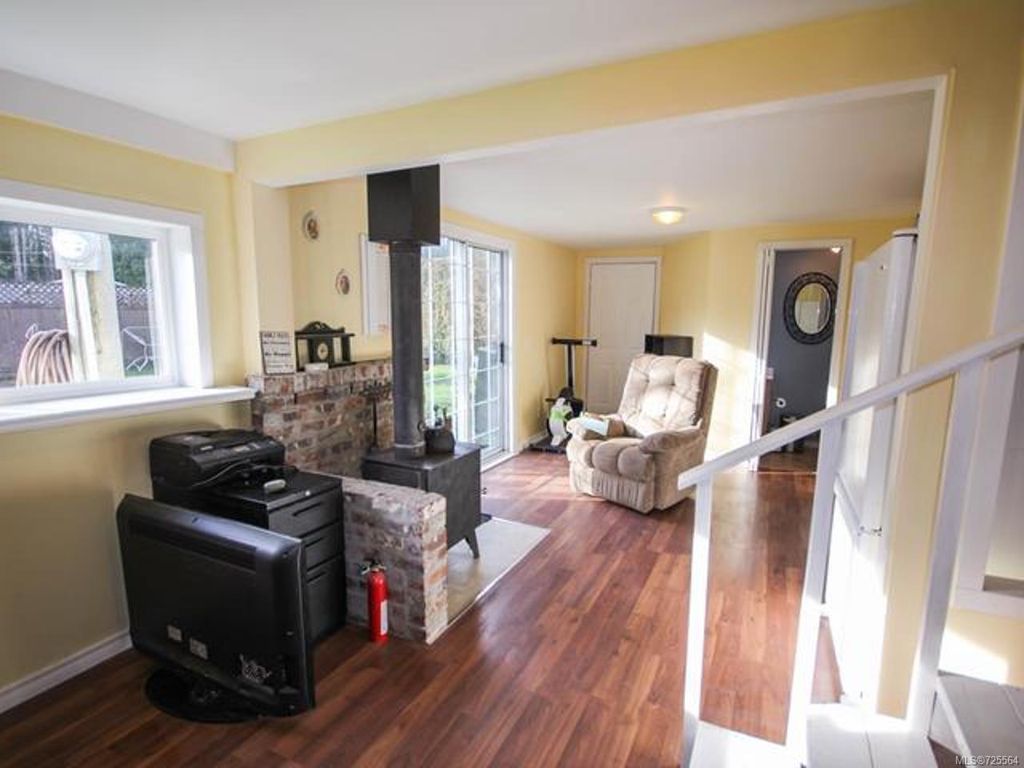 listing image 16049137121203053956