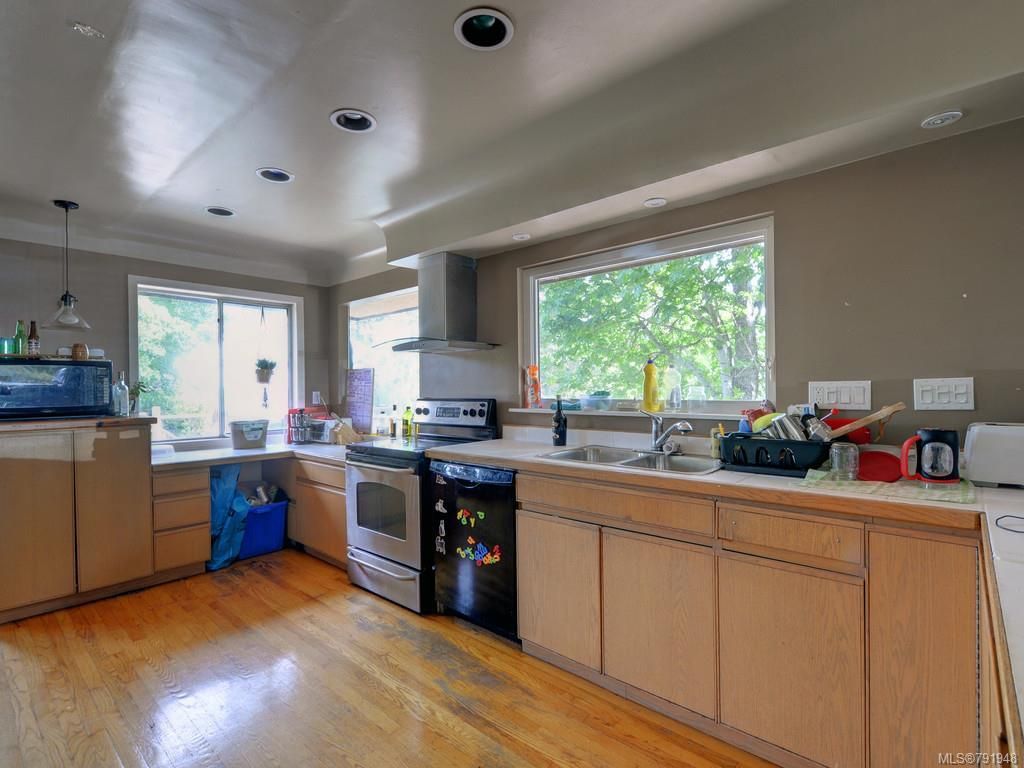 listing image 16042572041200927205