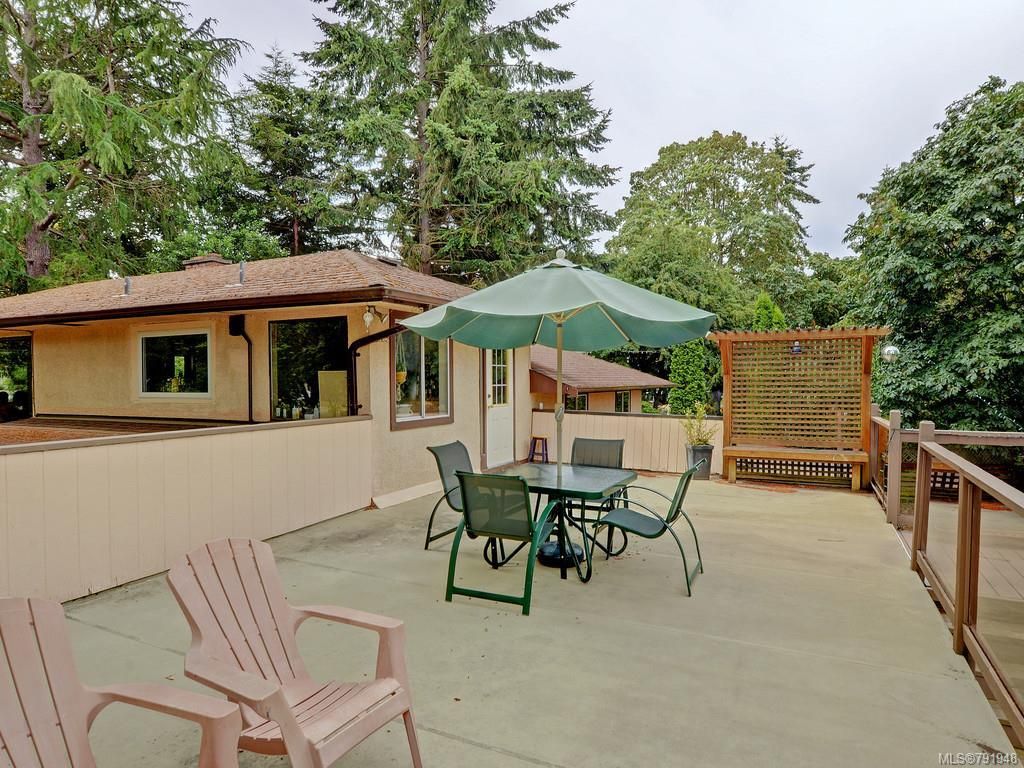 listing image 16044643531442317703