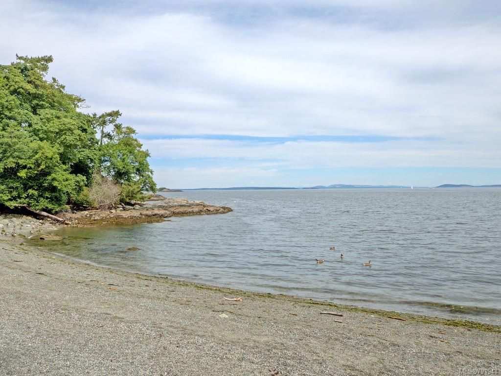 listing image 16048140945743827323
