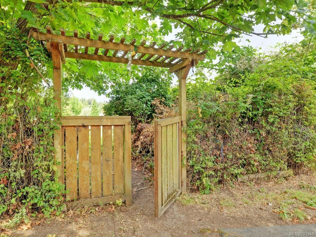 listing image 16042508668181123149
