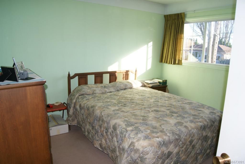 listing image 16045996518465252490