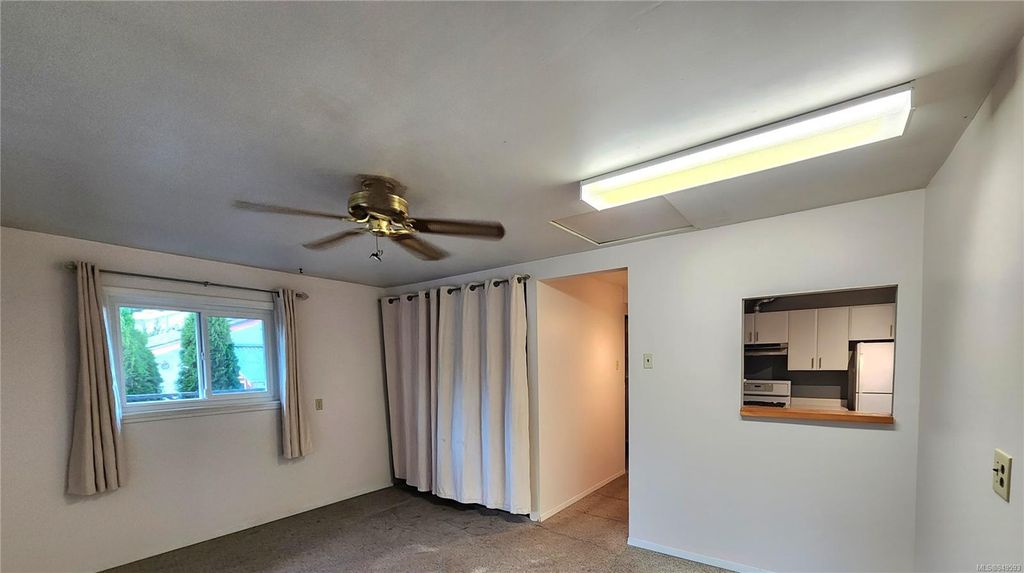 listing image 16042473927038884705