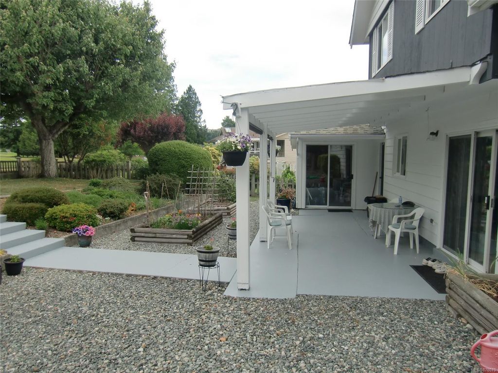 listing image 16040449254594234331