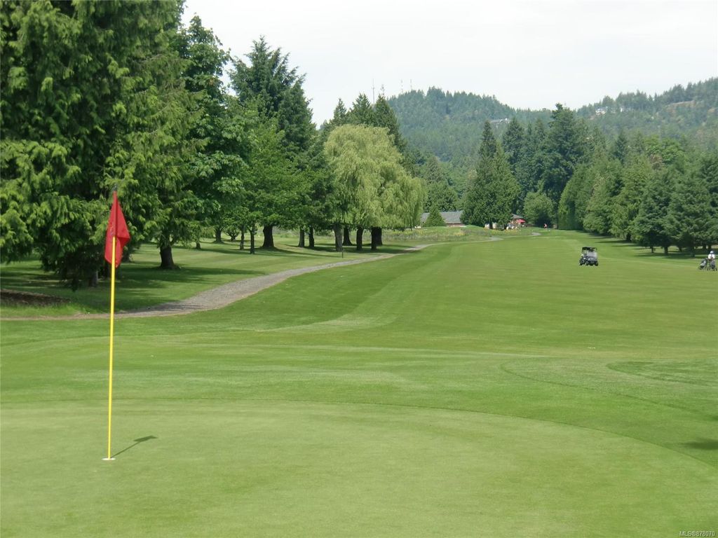 listing image 16049766844748324696