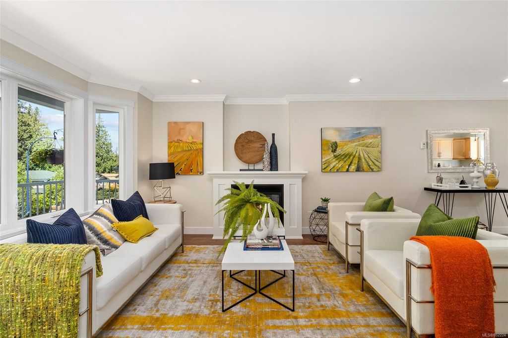 listing image 16043956773537294815