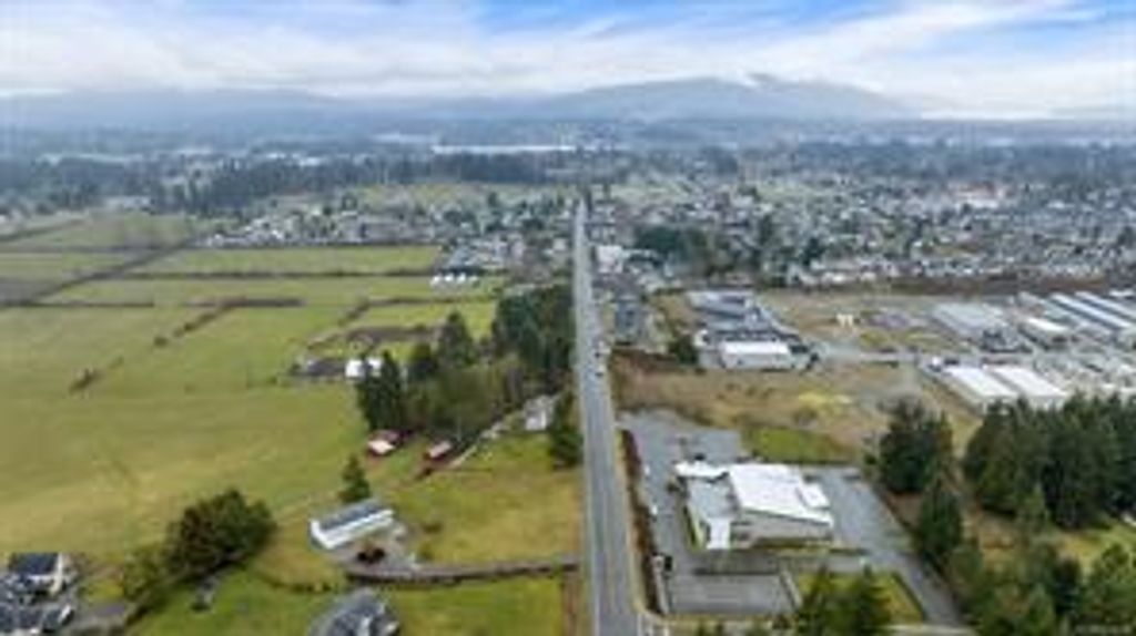 listing image 16041044469427921059