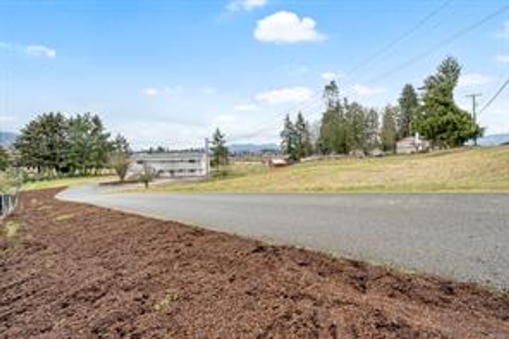 listing image 16046321217522966628
