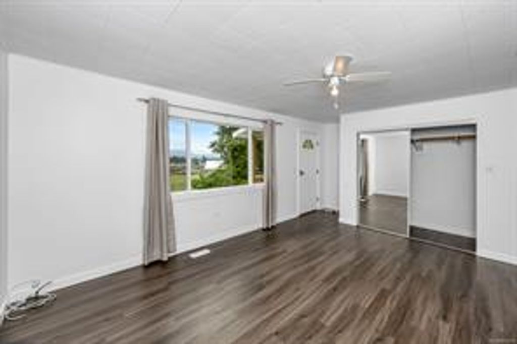 listing image 16041261503255153217