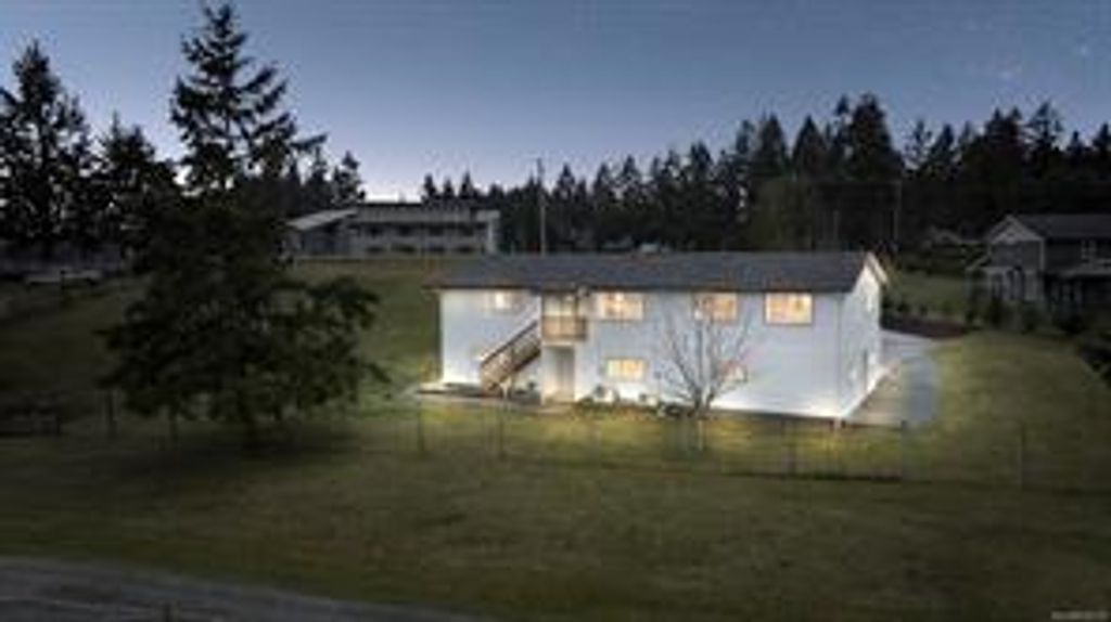 listing image 16045530883184513242