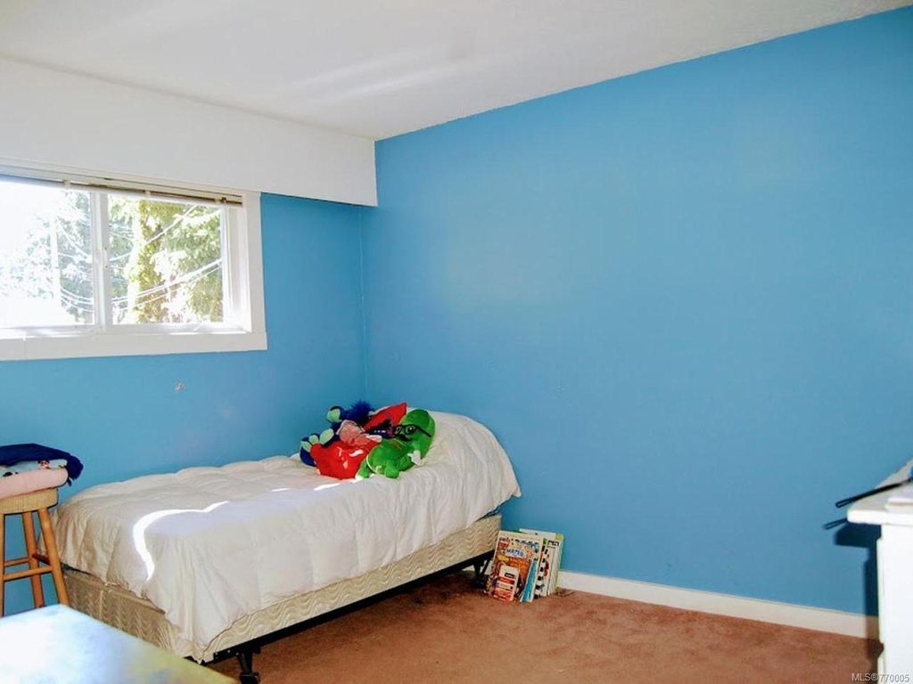 listing image 16045948521495106090