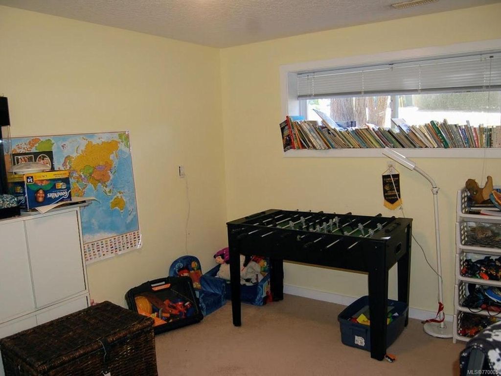 listing image 16049723637909202158