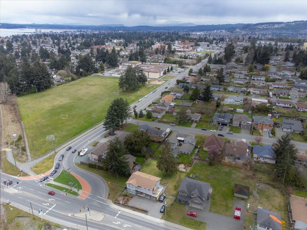 listing image 16041675509273422704