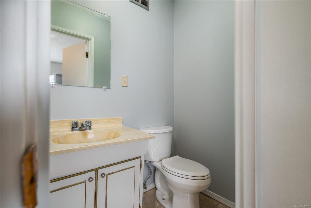 listing image 16043737764201707603