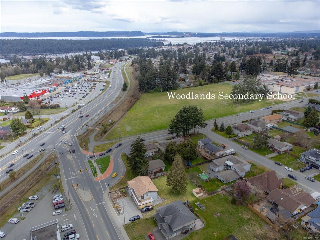 listing image 16044586077194905652