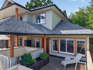 930 Braidwood Rd 413 Courtenay BC V9N 3R9
