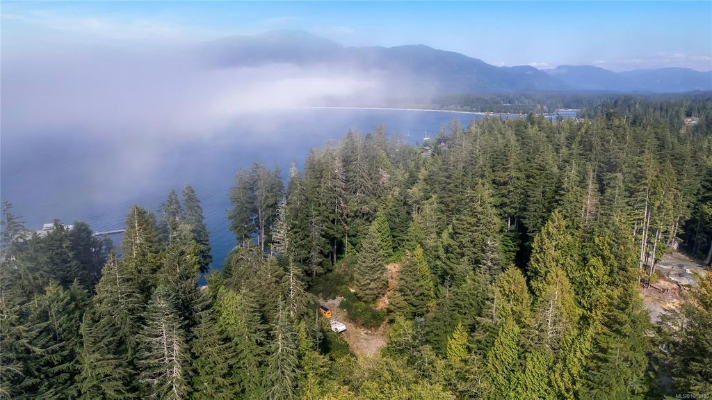 listing image 16045225491689148890