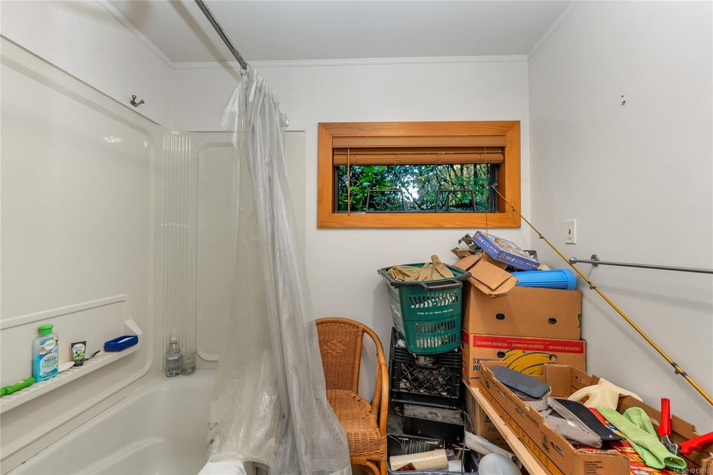 listing image 16041223832981642981