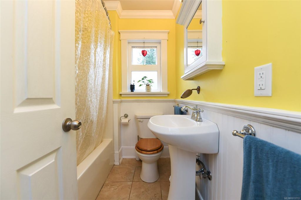 listing image 16044297173086435307