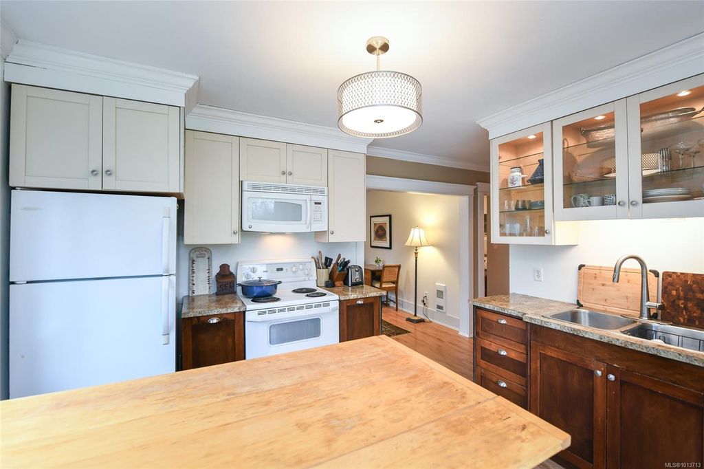 listing image 16042426333844421148