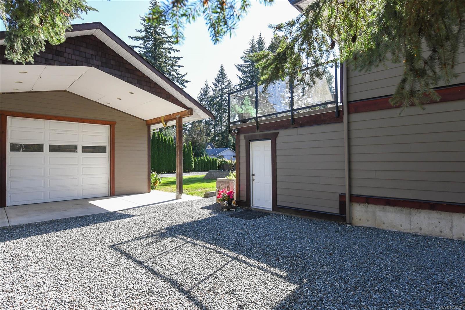 1530 Grayling Dr