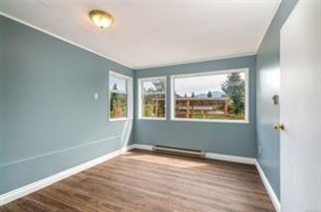 listing image 16042421964577973540
