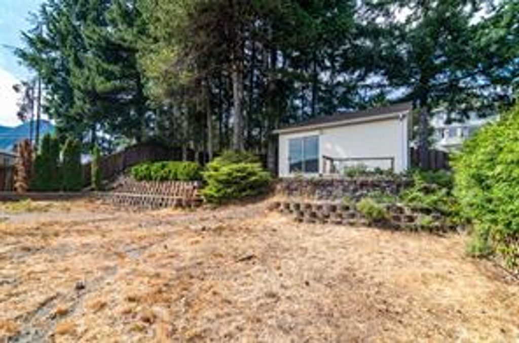 listing image 16043270236368739790