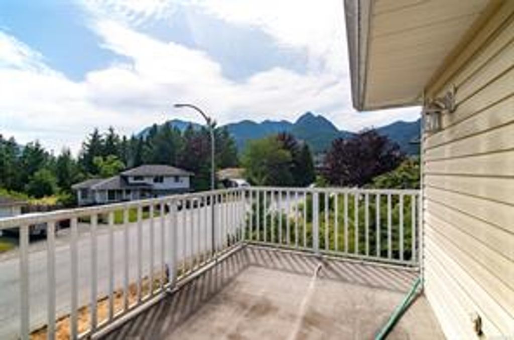listing image 16046479718942706042